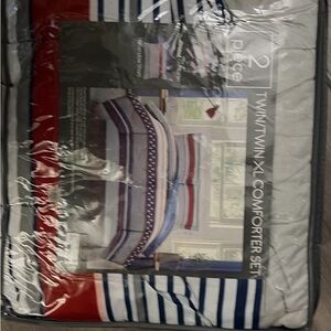Striped Twin/Twin XL Comforter Set
